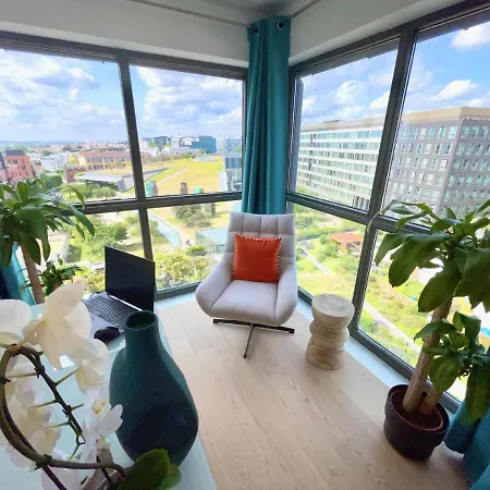 Penthouse Avec Climatisation *